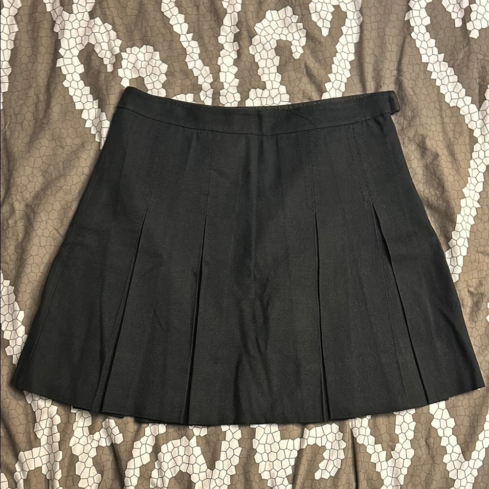 Marc by Marc Jacobs Classic Navy black Pleated Skirt size 10